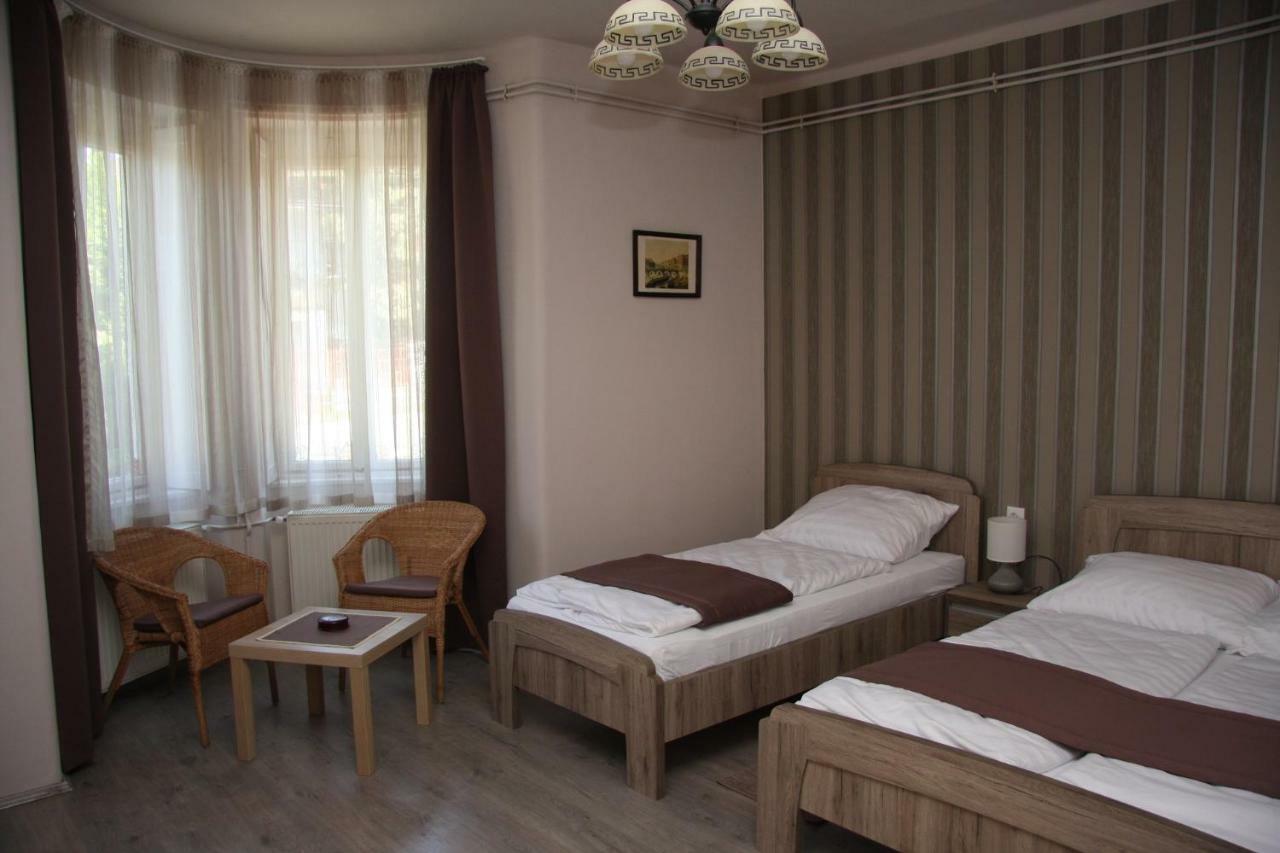 Villa Maria Apartman Miskolc Extérieur photo