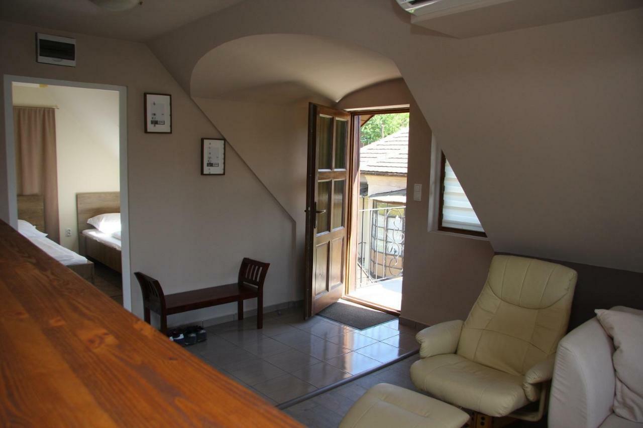 Villa Maria Apartman Miskolc Extérieur photo