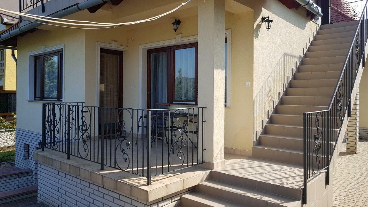 Villa Maria Apartman Miskolc Extérieur photo